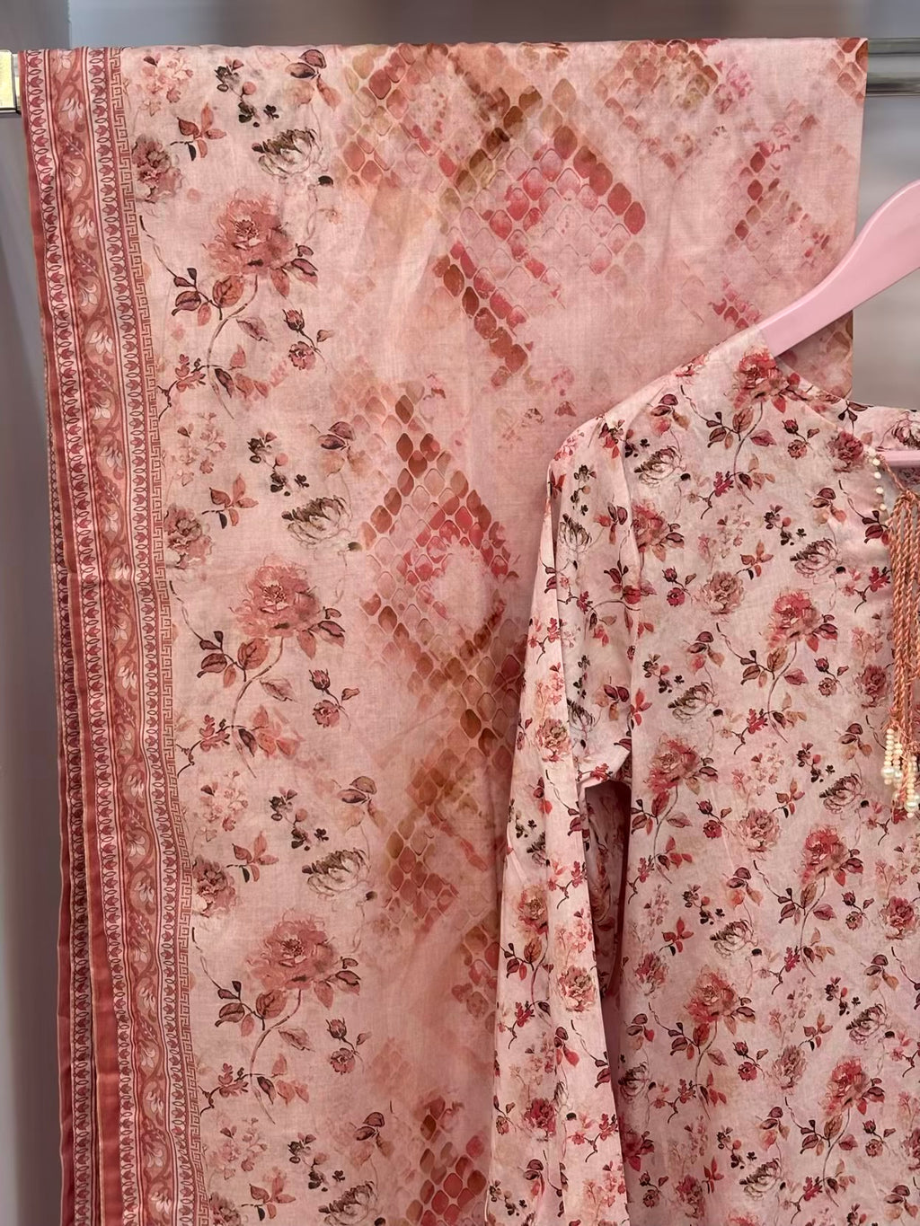 Floral Light Pink Exclusive Printed Lawn PL04-A | Stitched | 3 Piece