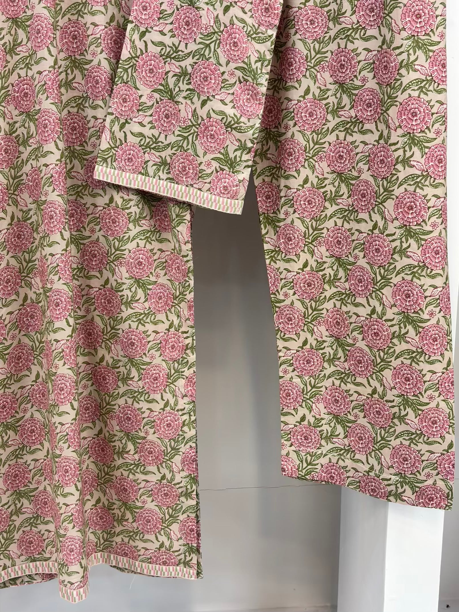 Rose Garden Exclusive Printed Lawn PL19-D | Summer | Stitched | 3 Piece