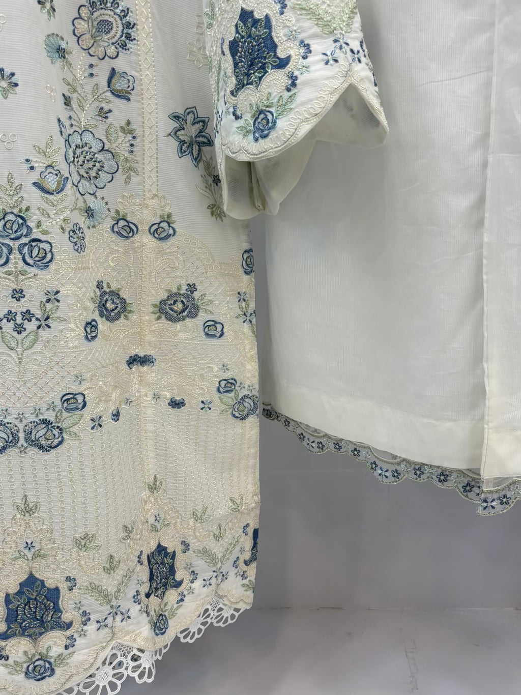 Ivory Bloom Exclusive Cambric Cotton C03-A | Stitched | Summers | 3 Piece.