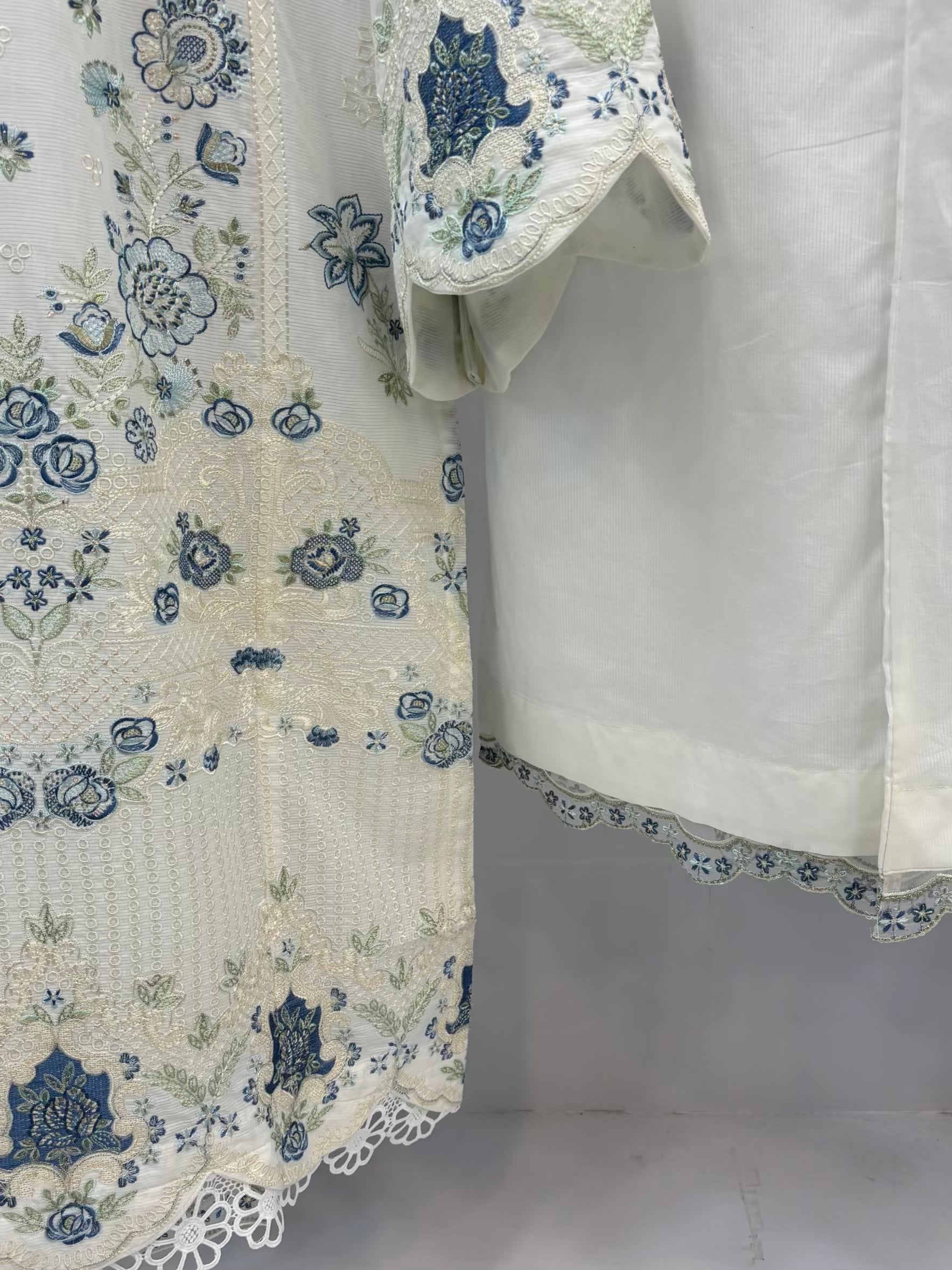 Ivory Bloom Exclusive Cambric Cotton C03-A | Stitched | Summers | 3 Piece.