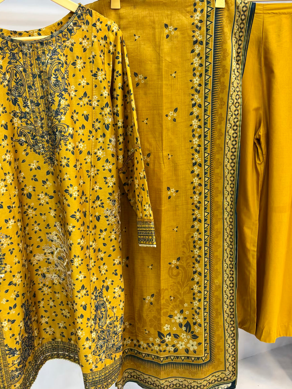 Golden Heritage Printed Embroidered Lawn L11-A | Summers | Stitched | 3 Piece