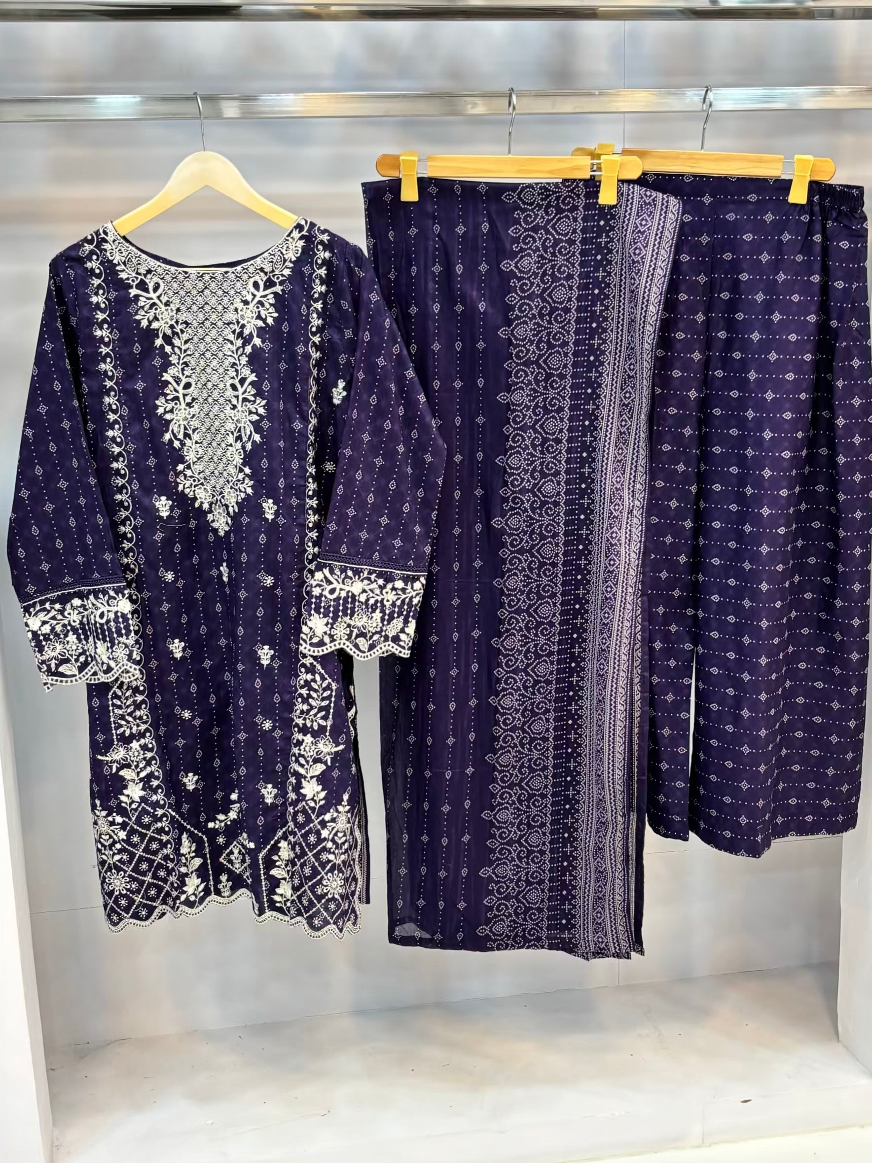 Royal Amethyst purple embroidered printed lawn 3-piece suit with matching dupatta